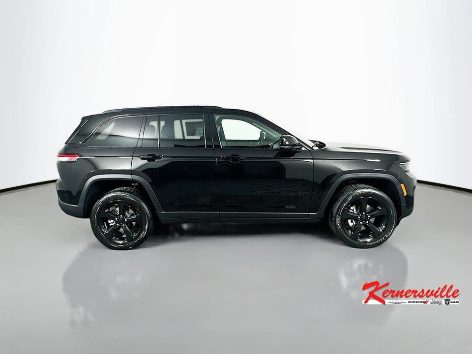 2025 Jeep WL Grand Cherokee - Image 8 of 12