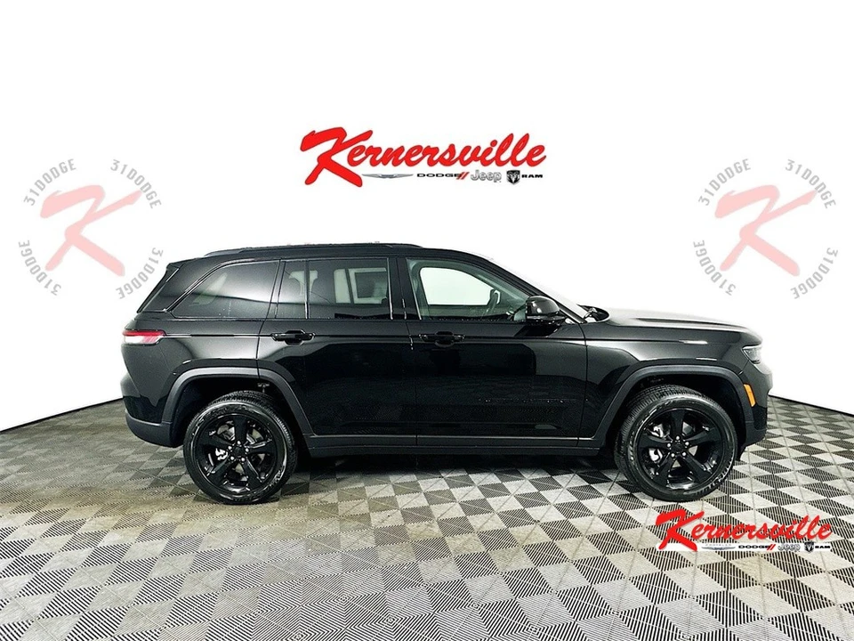 2025 Jeep KL Cherokee - Image 8 of 12