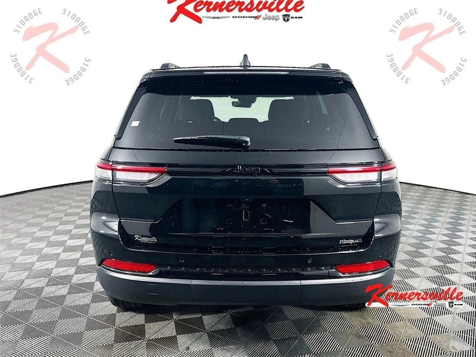 2025 Jeep WL Grand Cherokee - Image 6 of 12