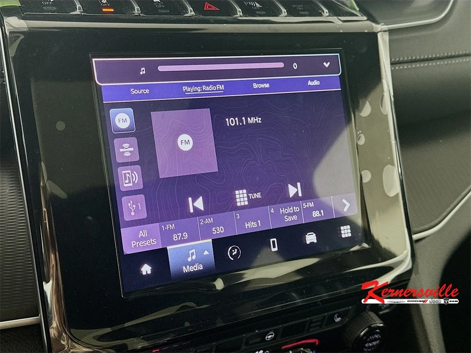 2025 Jeep KL Cherokee - Image 13 of 21