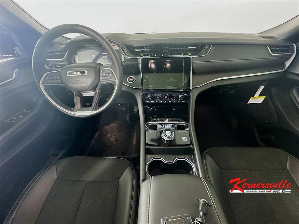 2025 Jeep WL Grand Cherokee - Image 9 of 12
