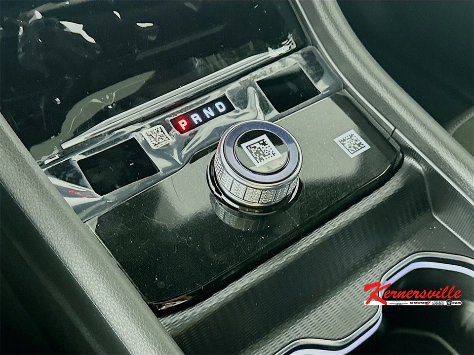 2025 Jeep KL Cherokee - Image 12 of 21