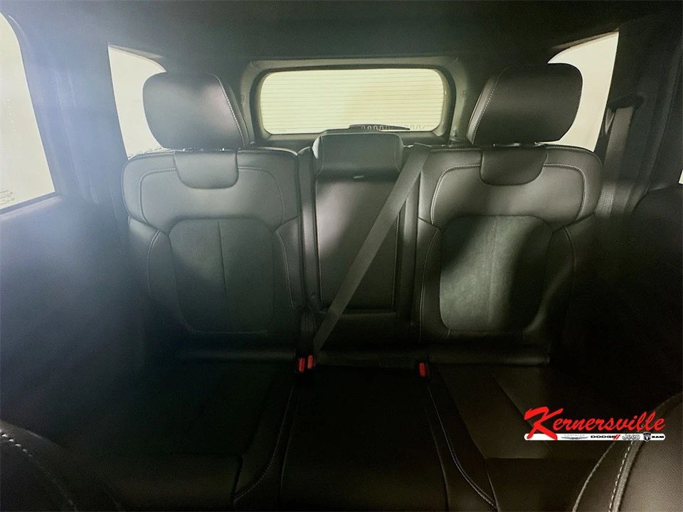 2025 Jeep KL Cherokee - Image 10 of 21