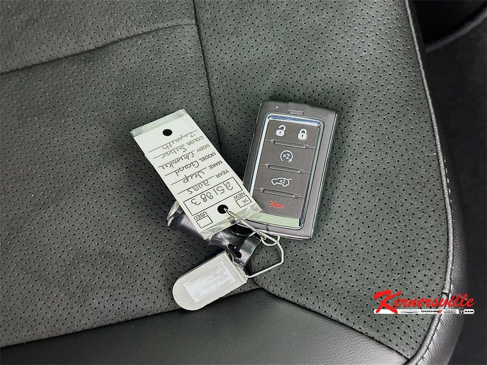 2025 Jeep KL Cherokee - Image 19 of 21