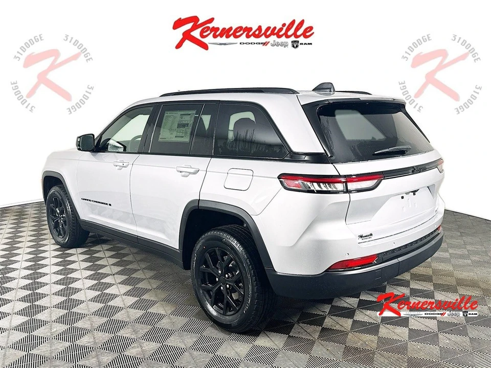 2025 Jeep KL Cherokee - Image 5 of 21