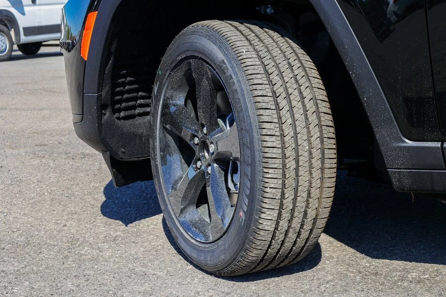 2025 Jeep WL Grand Cherokee - Image 6 of 6
