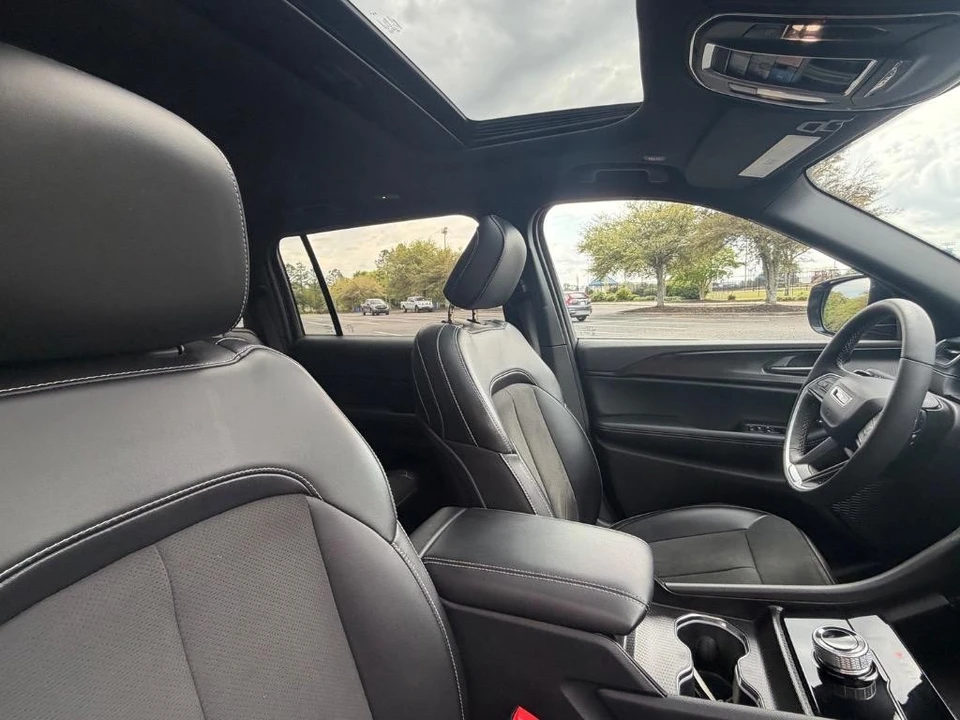 2025 Jeep WL Grand Cherokee - Image 27 of 29