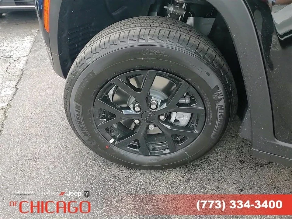 2025 Jeep WL Grand Cherokee - Image 12 of 12