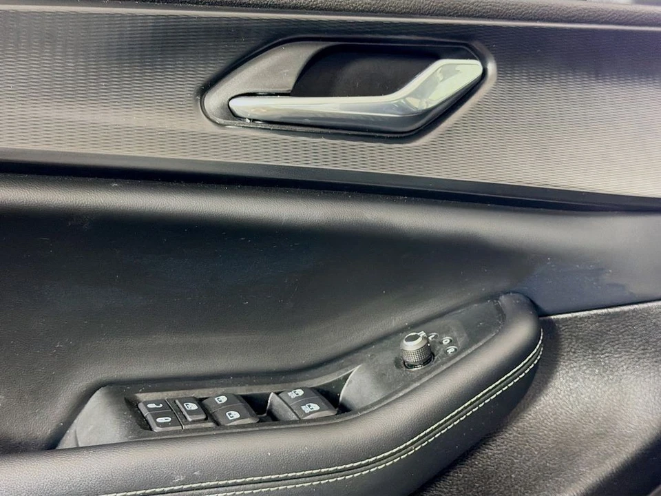 2025 Jeep WL Grand Cherokee - Image 20 of 31