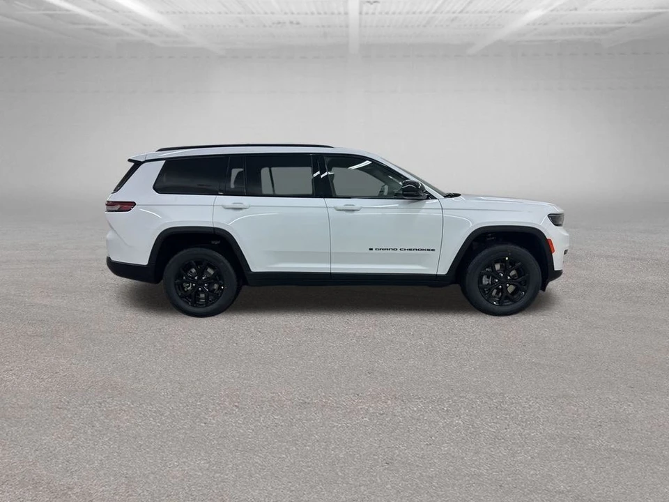 2025 Jeep WL Grand Cherokee - Image 12 of 12