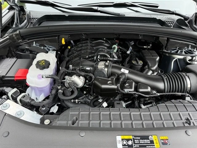 2025 Jeep WL Grand Cherokee - Image 10 of 21