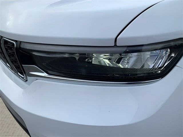 2025 Jeep WL Grand Cherokee - Image 12 of 12