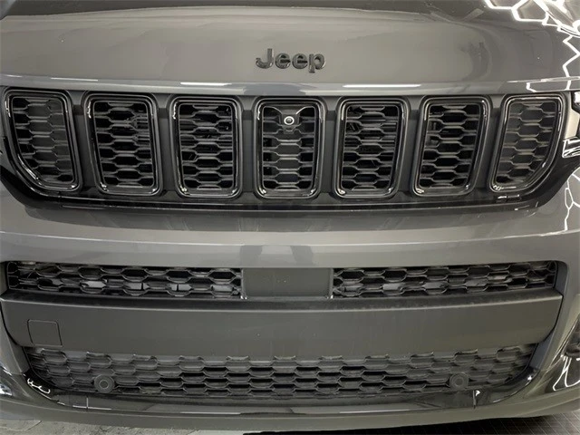 2025 Jeep WL Grand Cherokee - Image 9 of 21