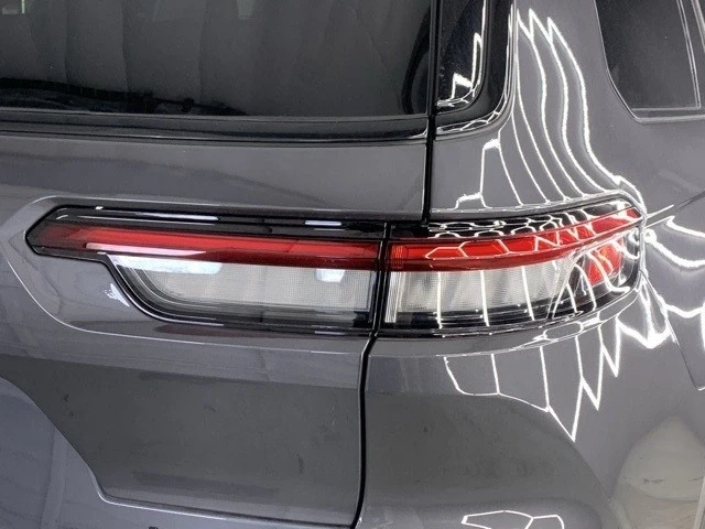2025 Jeep WL Grand Cherokee - Image 14 of 21