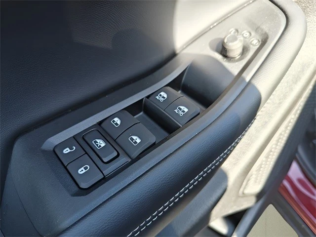 2025 Jeep WL Grand Cherokee - Image 17 of 21