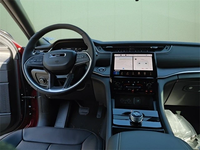 2025 Jeep WL Grand Cherokee - Image 20 of 21