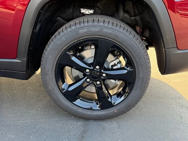 2025 Jeep WL Grand Cherokee - Image 9 of 12