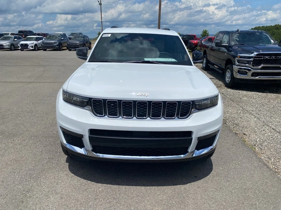 2025 Jeep WL Grand Cherokee - Image 2 of 12
