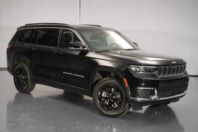 2025 Jeep WL Grand Cherokee - Image 15 of 31