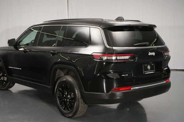 2025 Jeep WL Grand Cherokee - Image 25 of 31