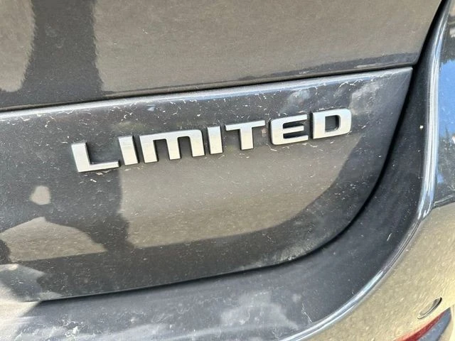 2025 Jeep WL Grand Cherokee - Image 12 of 25