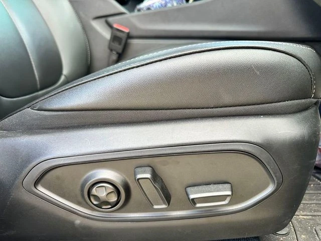 2025 Jeep WL Grand Cherokee - Image 21 of 25