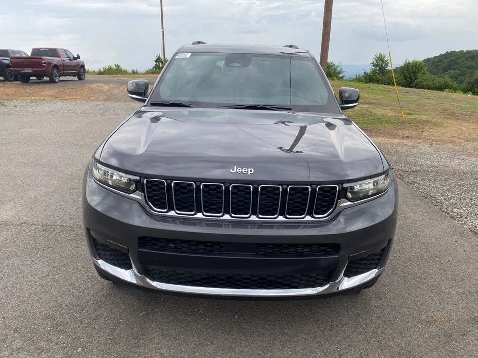 2025 Jeep WL Grand Cherokee - Image 2 of 12