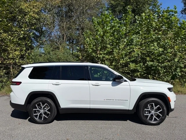 2025 Jeep KL Cherokee - Image 6 of 21