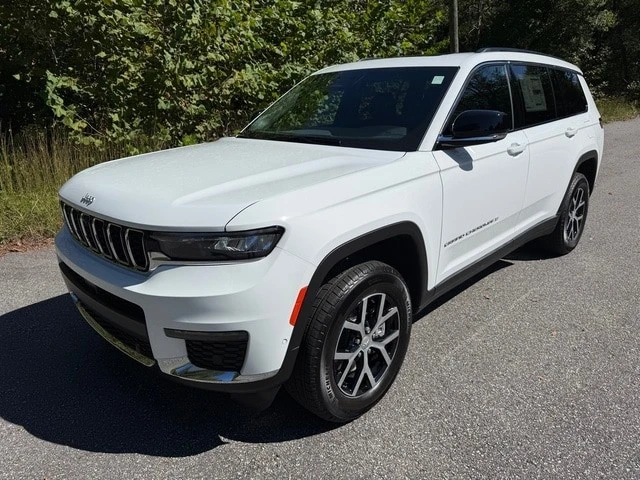 2025 Jeep KL Cherokee - Image 3 of 21