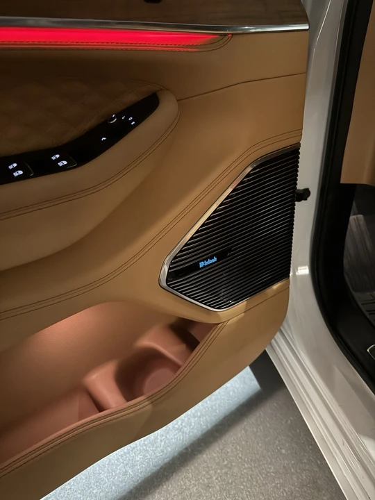 2025 Jeep WL Grand Cherokee - Image 13 of 20