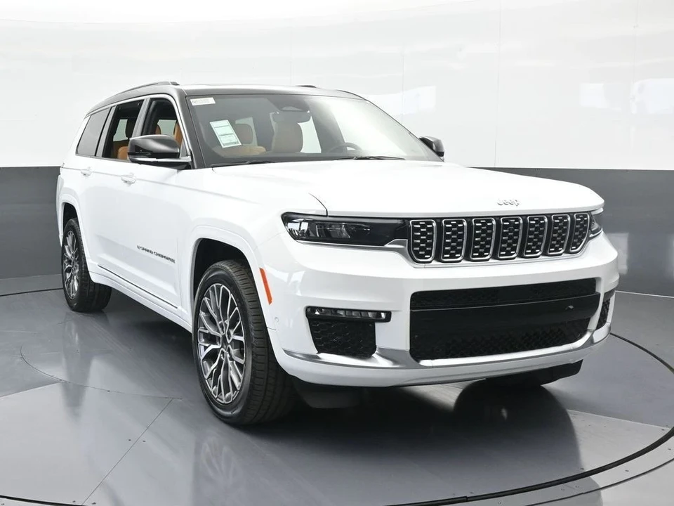 2025 Jeep WL Grand Cherokee - Image 9 of 12