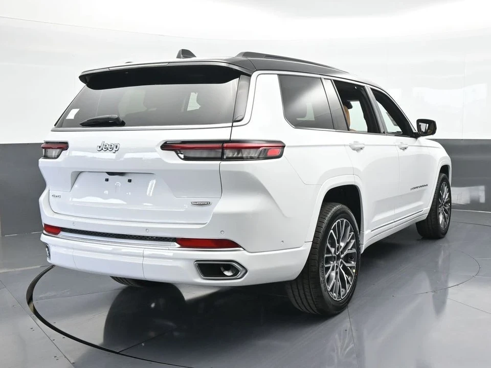 2025 Jeep WL Grand Cherokee - Image 5 of 12