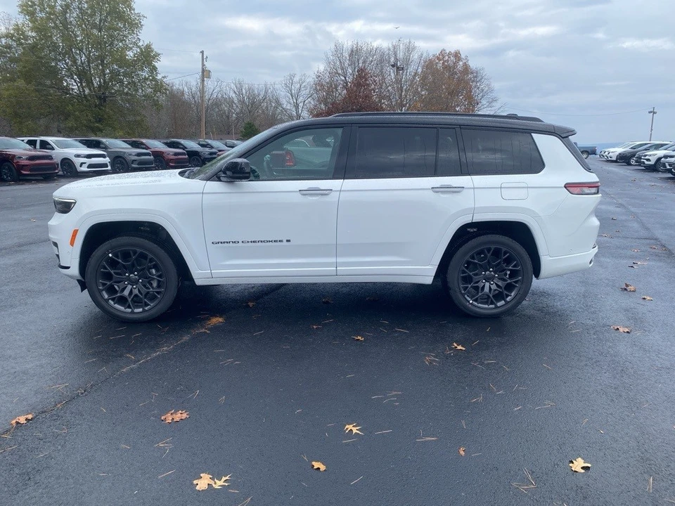 2025 Jeep WL Grand Cherokee - Image 8 of 12