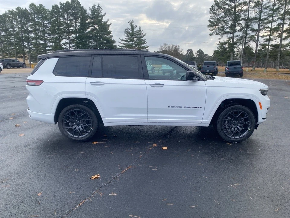 2025 Jeep WL Grand Cherokee - Image 4 of 12