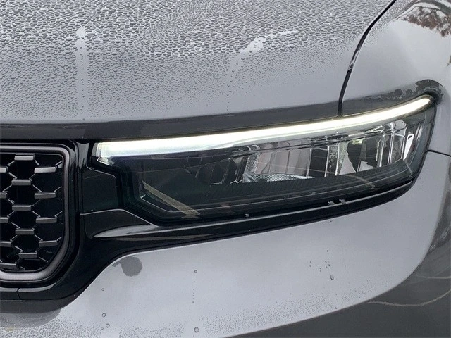 2025 Jeep WL Grand Cherokee - Image 10 of 12