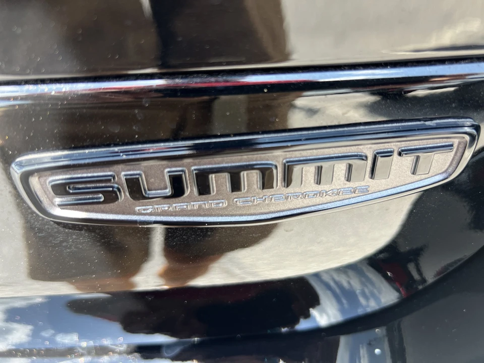 2025 Jeep WL Grand Cherokee - Image 8 of 31
