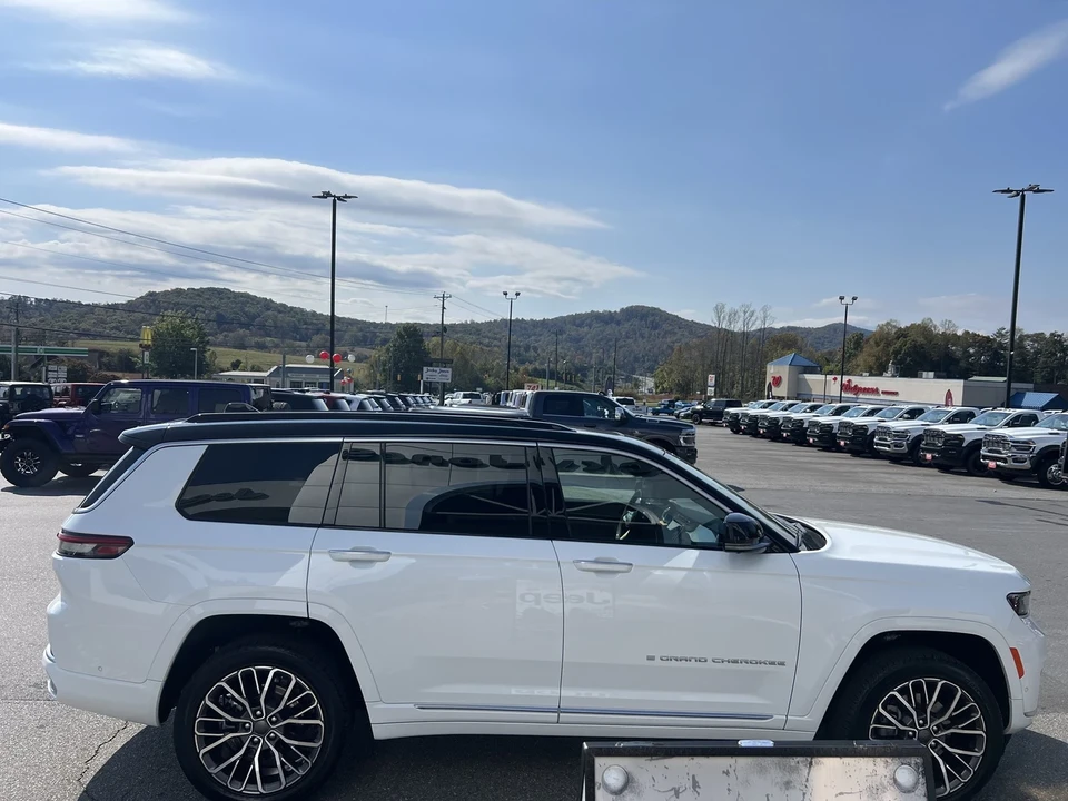2025 Jeep WL Grand Cherokee - Image 4 of 12