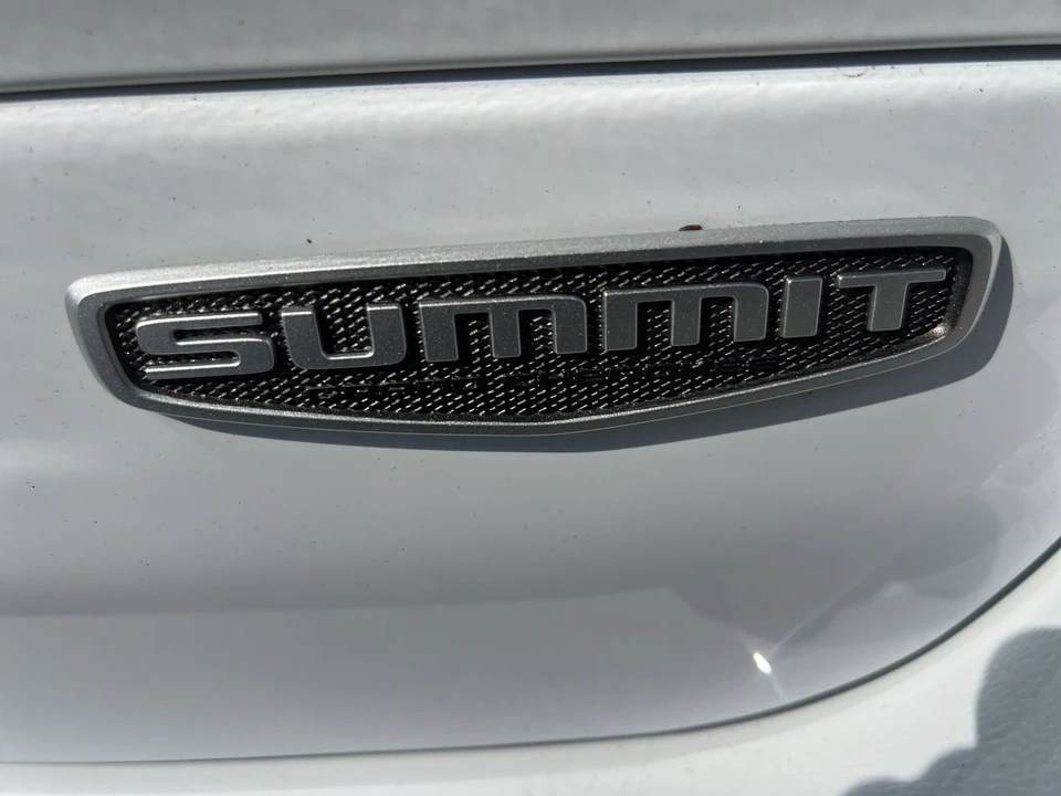 2025 Jeep WL Grand Cherokee - Image 8 of 12