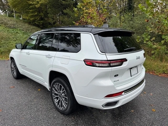 2025 Jeep WL Grand Cherokee - Image 9 of 21