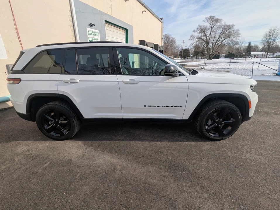 2025 Jeep WL Grand Cherokee - Image 6 of 21