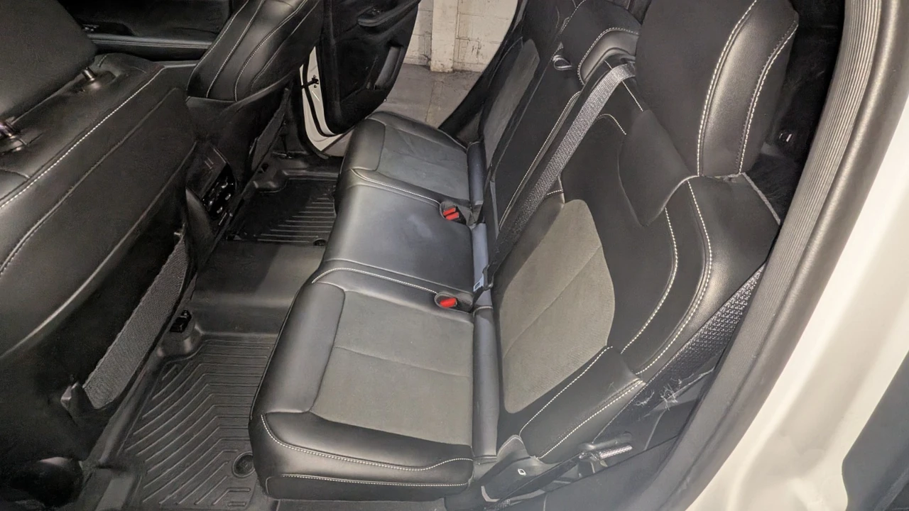 2025 Jeep WL Grand Cherokee - Image 18 of 21