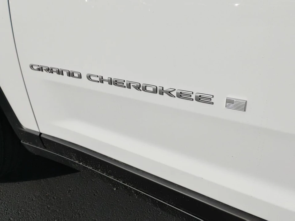 2025 Jeep WL Grand Cherokee - Image 10 of 12