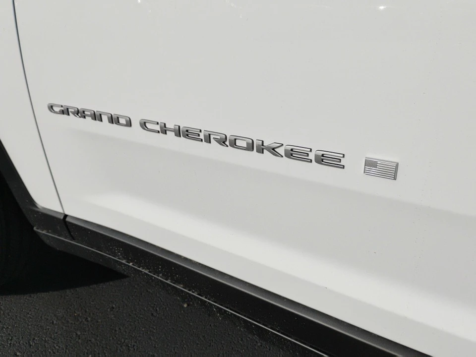 2025 Jeep WL Grand Cherokee - Image 10 of 12