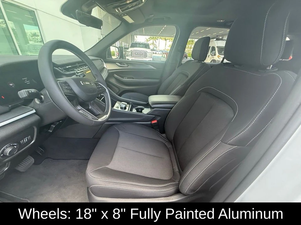 2025 Jeep WL Grand Cherokee - Image 11 of 12