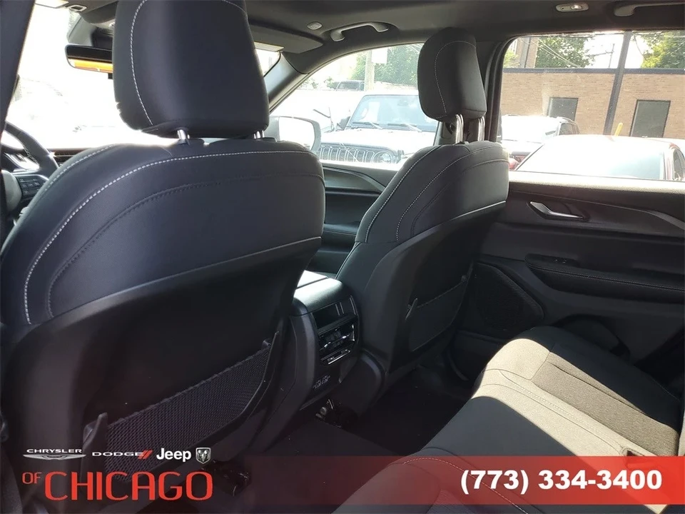 2025 Jeep WL Grand Cherokee - Image 11 of 21