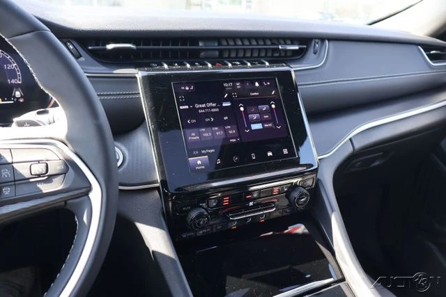 2025 Jeep WL Grand Cherokee - Image 23 of 24