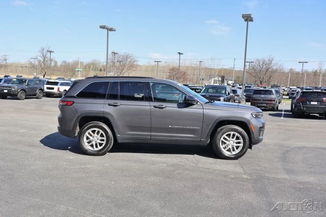 2025 Jeep WL Grand Cherokee - Image 8 of 24