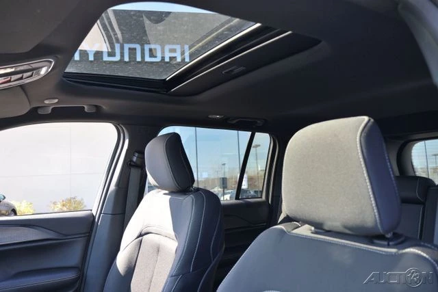 2025 Jeep WL Grand Cherokee - Image 15 of 24