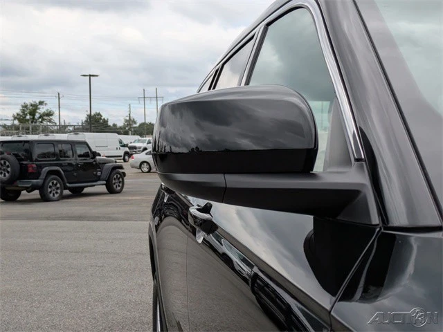 2025 Jeep WL Grand Cherokee - Image 12 of 12
