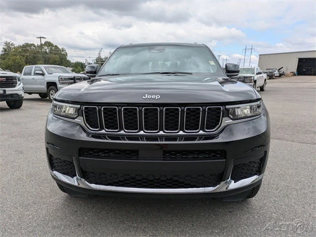 2025 Jeep WL Grand Cherokee - Image 9 of 12